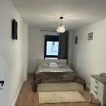 Maison Colmar, Spacieuse, Accueillante , Confortable Au Calme *