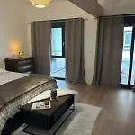 Maison Colmar, Spacieuse, Accueillante , Confortable Au Calme * Colmar
