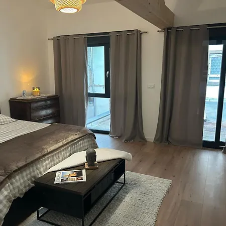Maison Colmar, Spacieuse, Accueillante , Confortable Au Calme * 科尔马