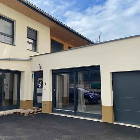 Maison Colmar, Spacieuse, Accueillante , Confortable Au Calme Apartmán *