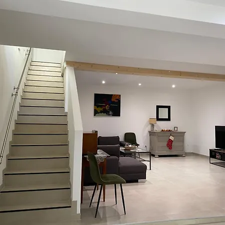 Daire Maison Colmar, Spacieuse, Accueillante , Confortable Au Calme *