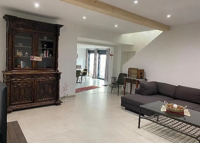 Lägenhet Maison Colmar, Spacieuse, Accueillante , Confortable Au Calme *